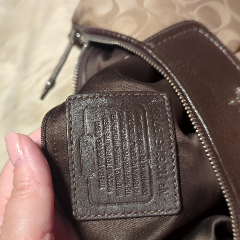 Coach Signature Beige and Brown Shoulder Bag - Picture 8 of 8